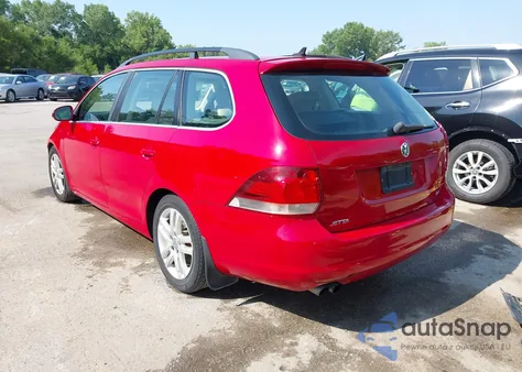 2010 Volkswagen Jetta Tdi from USA, damaged, VIN 3VWPL7AJ2AM658503